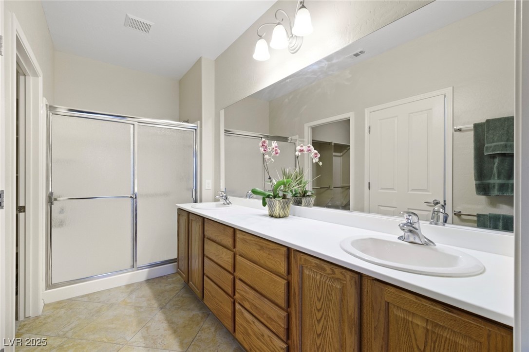 2538 Capella Star Street Property Photo 15