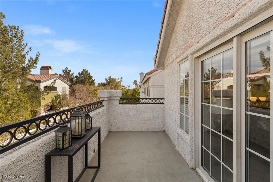 5201 South Torrey Pines Drive 1172 Property Photo 6