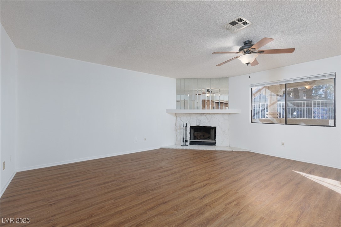 1013 Falconhead Lane 101 Property Photo 12