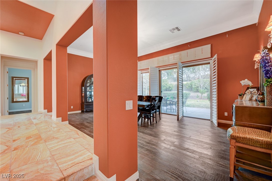 6 Holly Tree Court Property Photo 11