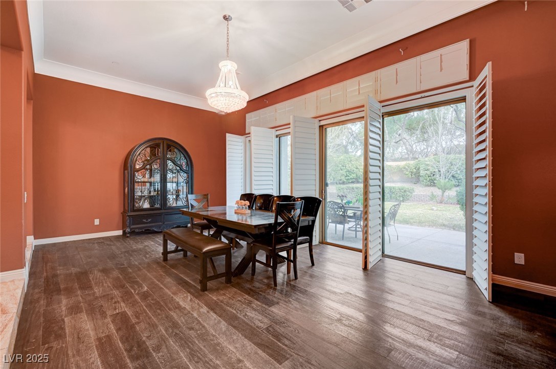 6 Holly Tree Court Property Photo 12