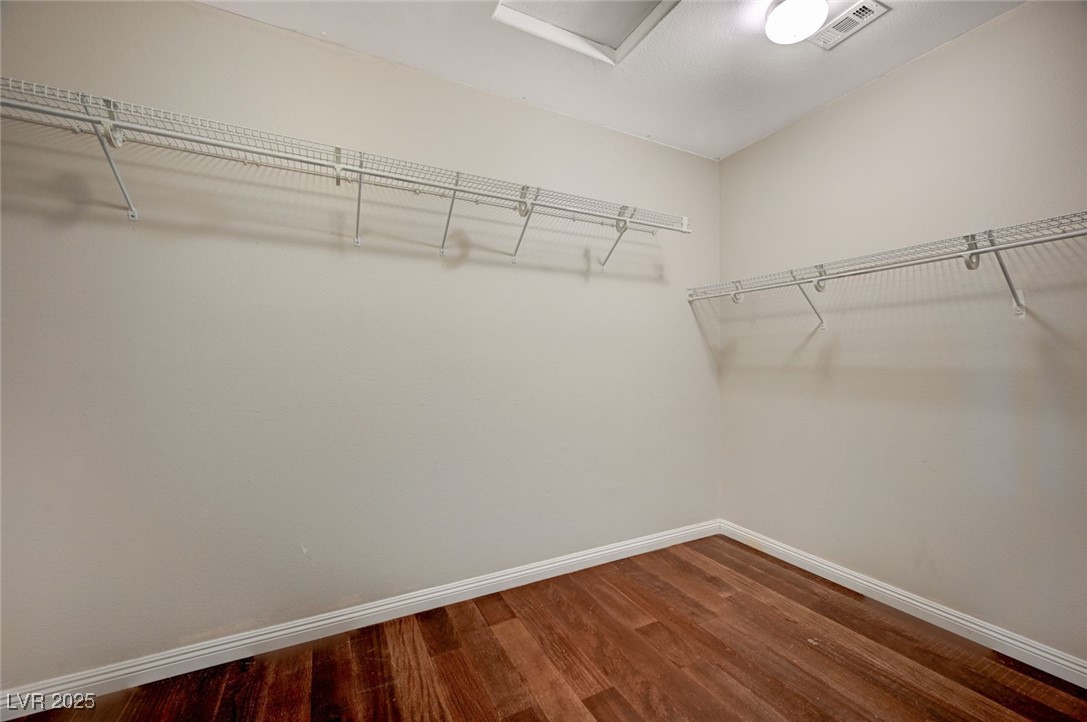 6 Holly Tree Court Property Photo 36
