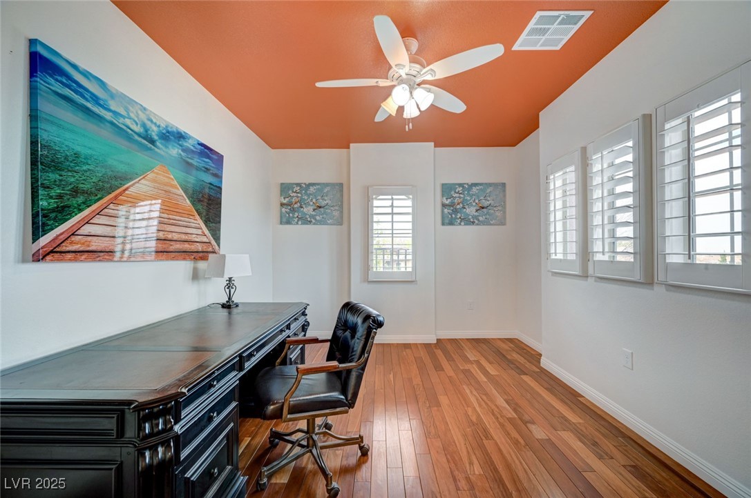 6 Holly Tree Court Property Photo 39