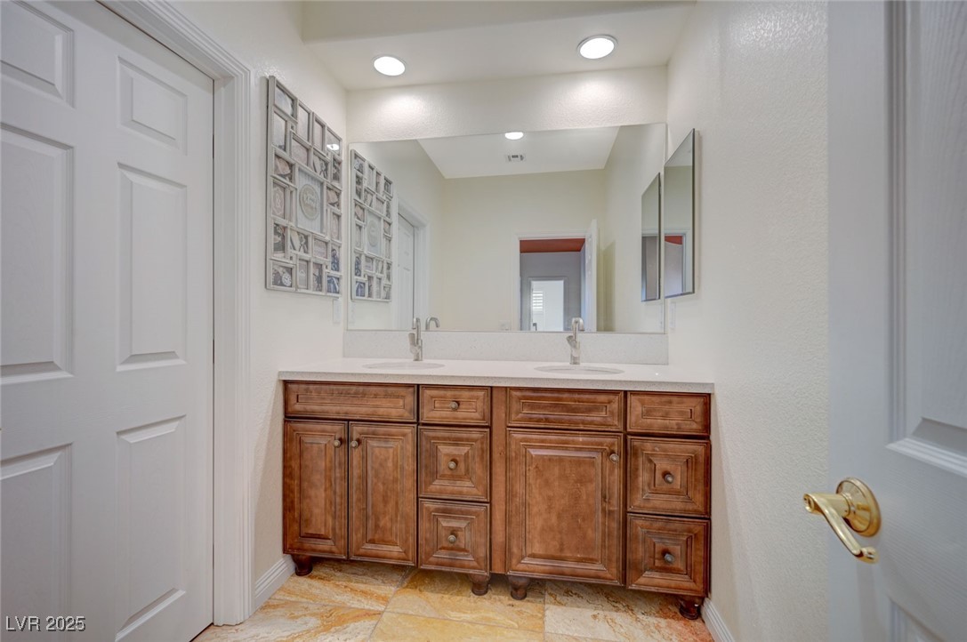 6 Holly Tree Court Property Photo 49