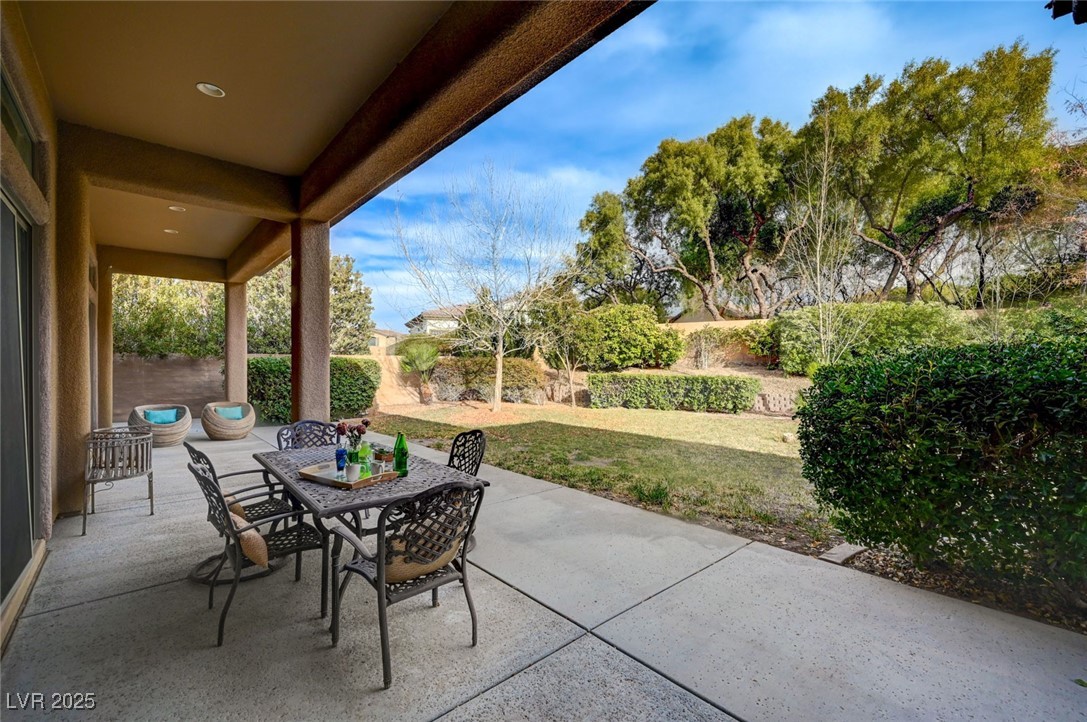 6 Holly Tree Court Property Photo 55
