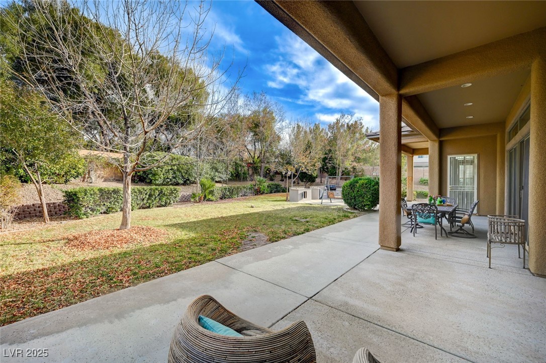 6 Holly Tree Court Property Photo 56