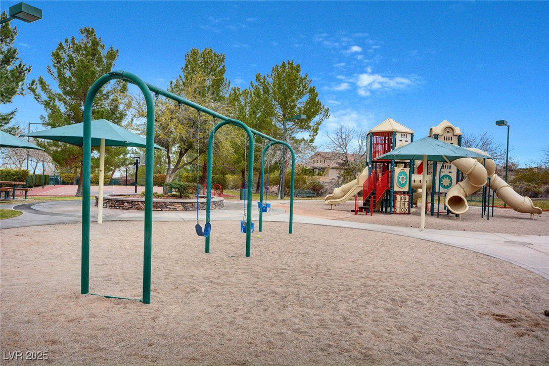 6 Holly Tree Court Property Photo 70