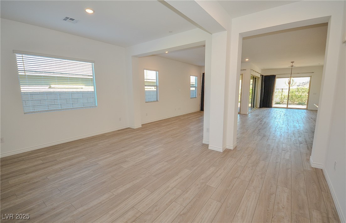 12457 Heritage Bend Drive Property Photo 6