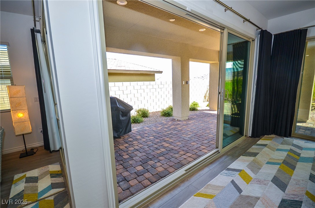 12457 Heritage Bend Drive Property Photo 23