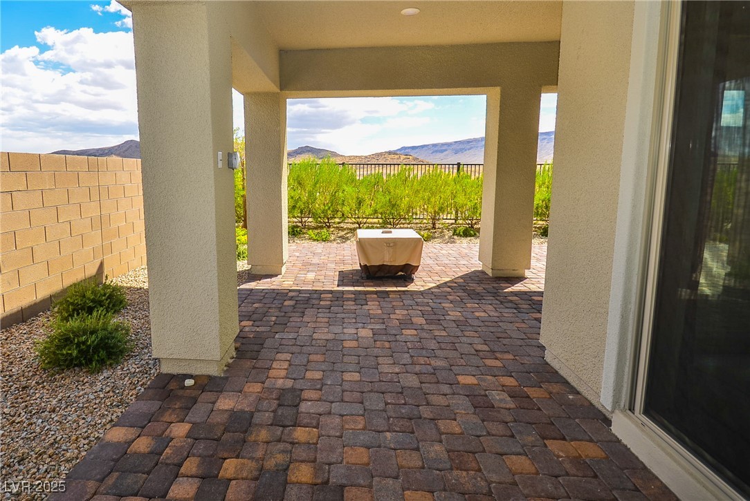 12457 Heritage Bend Drive Property Photo 24