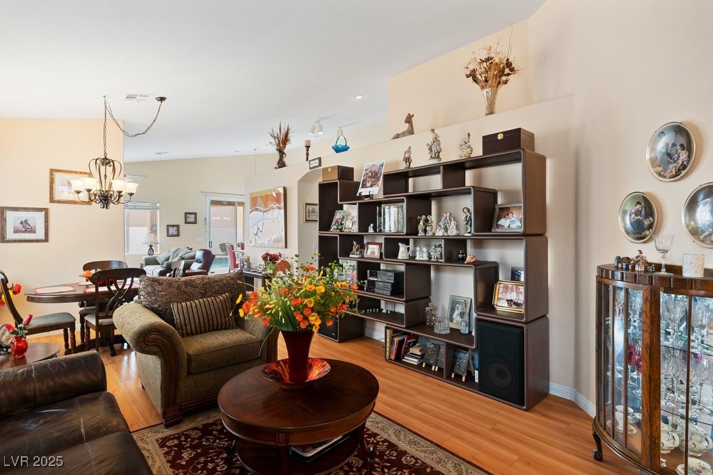 1704 Nestled Meadows Lane Property Photo 2