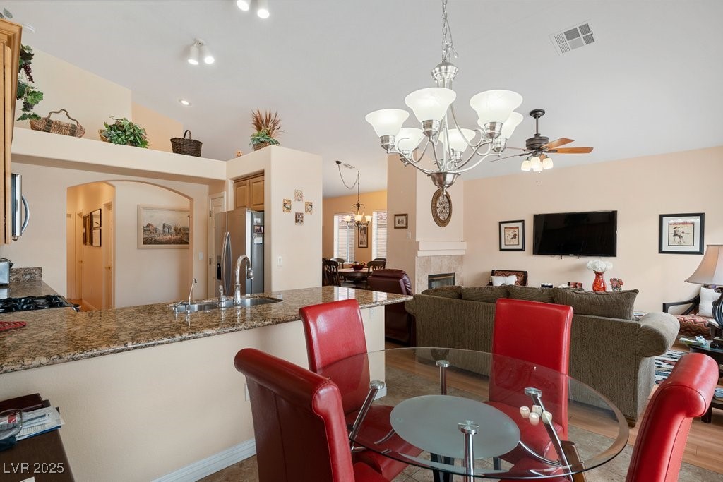1704 Nestled Meadows Lane Property Photo 11