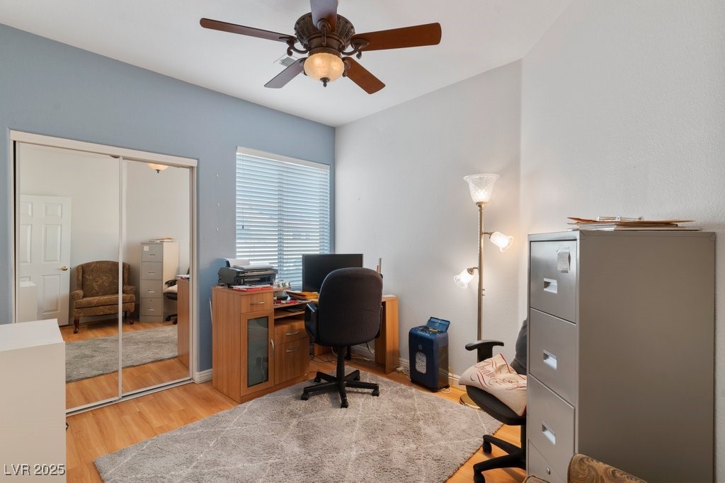 1704 Nestled Meadows Lane Property Photo 24