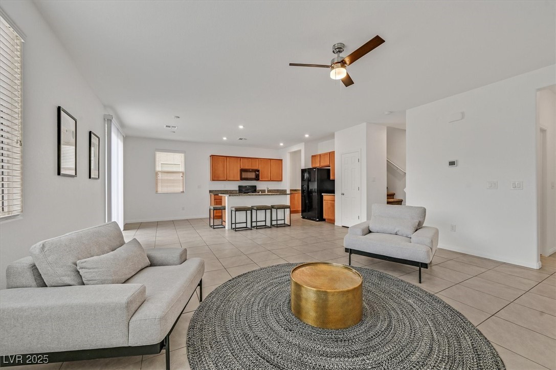 6130 Yuzu Place Property Photo 4