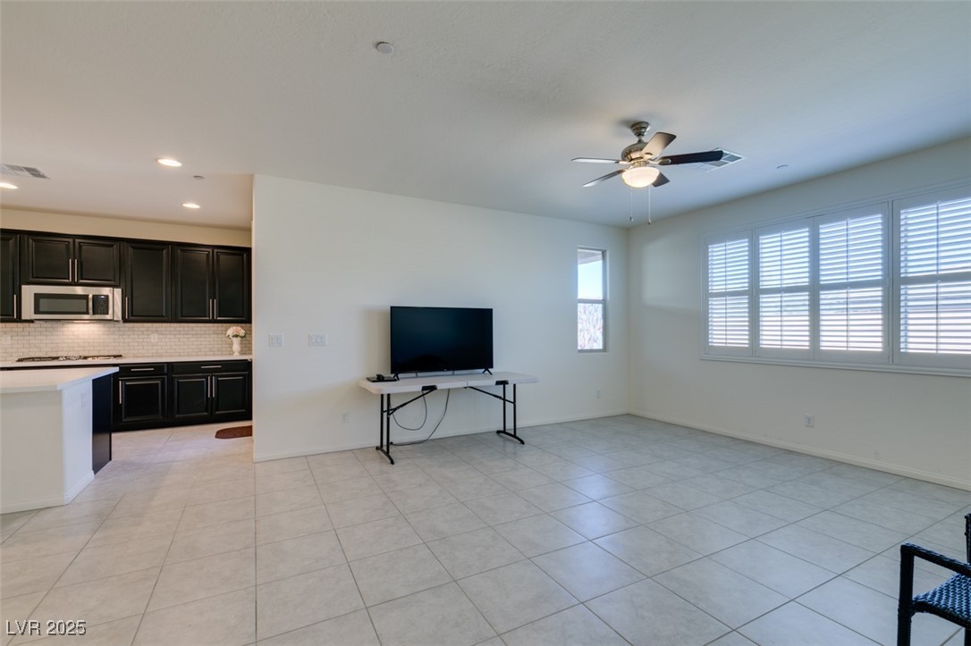 752 Drammatico Place Property Photo 18