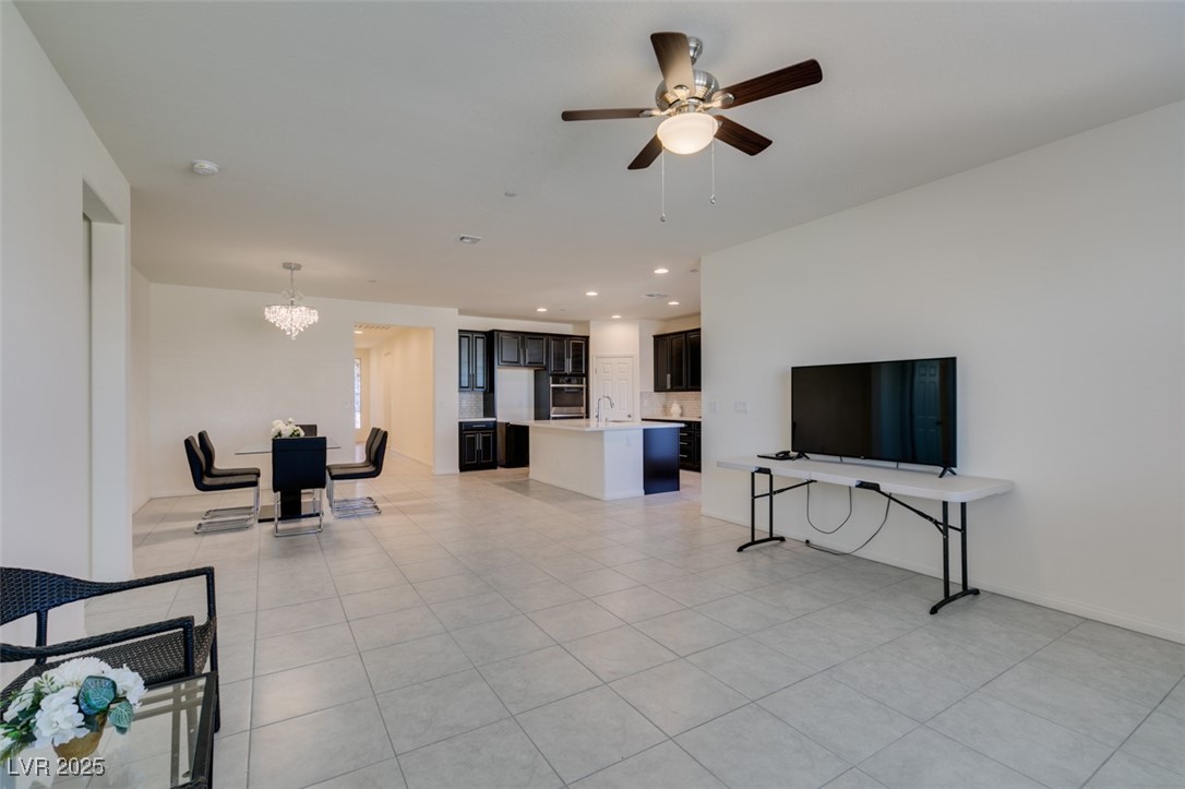 752 Drammatico Place Property Photo 22