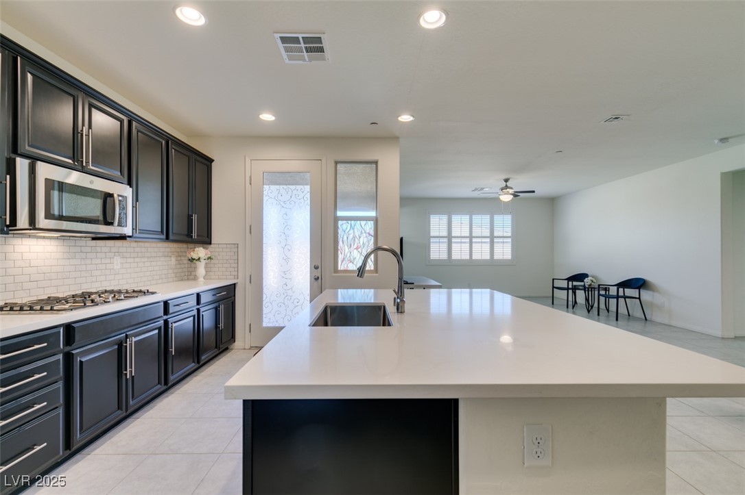 752 Drammatico Place Property Photo 28