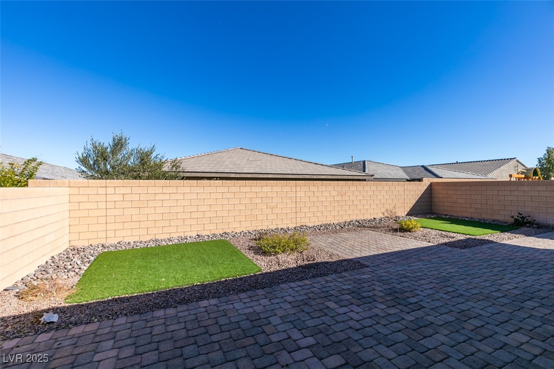 752 Drammatico Place Property Photo 40