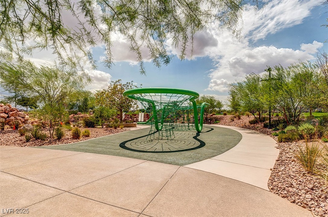 752 Drammatico Place Property Photo 47