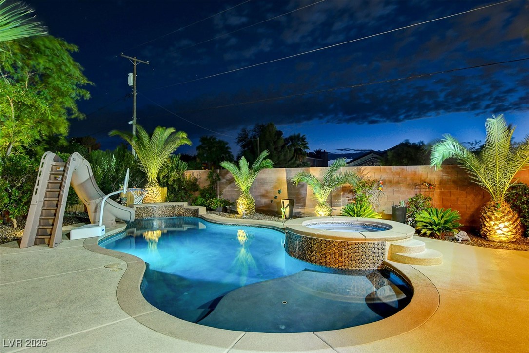 156 Ozuna Court Property Photo 2