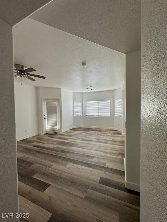833 Aspen Peak Loop 2225 Property Photo 18