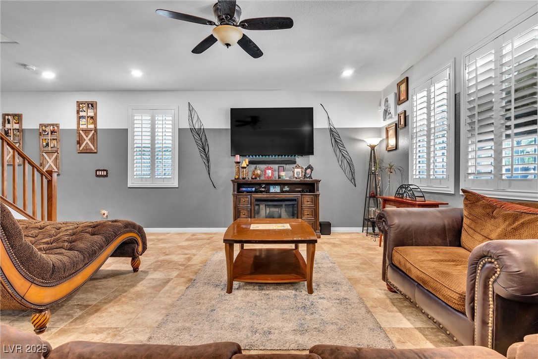 8862 Nannette Marie Court Property Photo 14