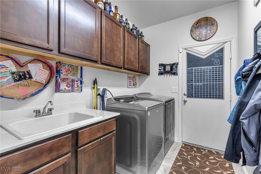 8862 Nannette Marie Court Property Photo 32