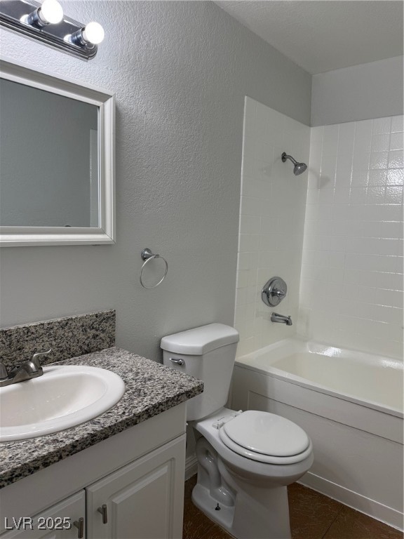 2112 Venus Avenue A Property Photo 10