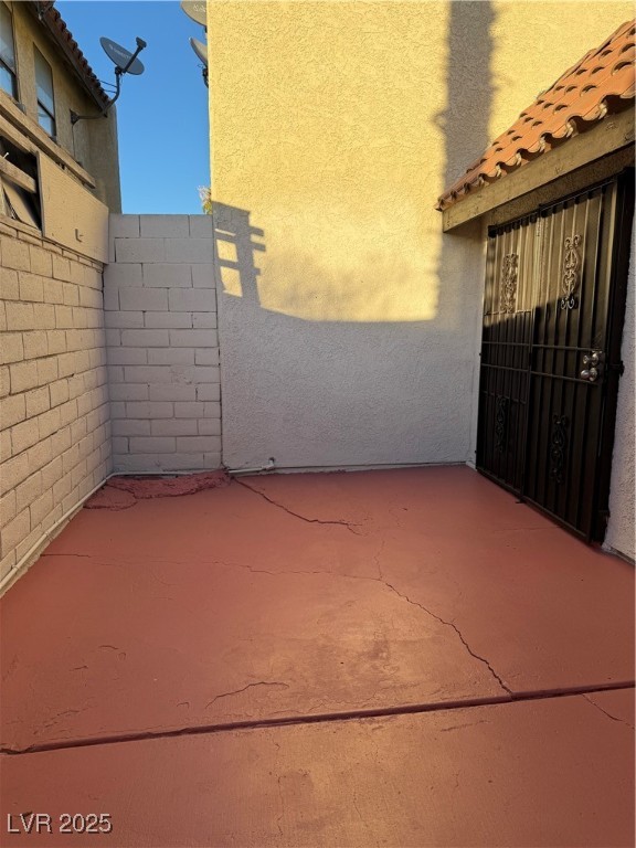 2112 Venus Avenue A Property Photo 16