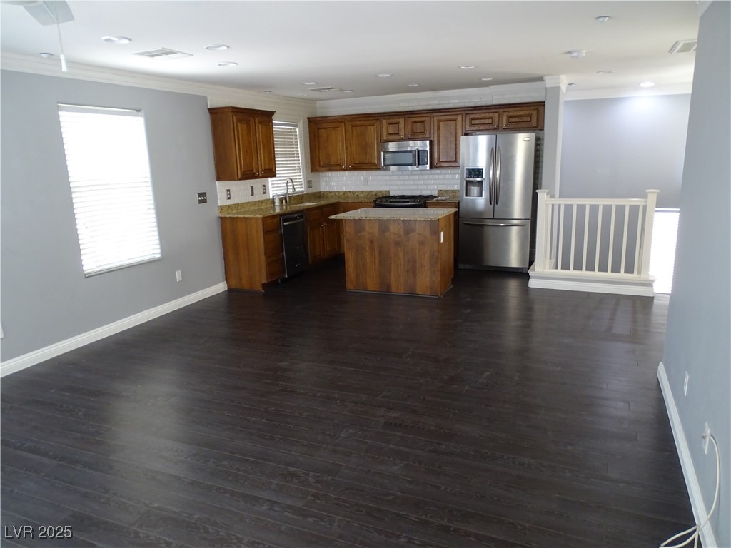 8941 Sally Rose Avenue Property Photo 10
