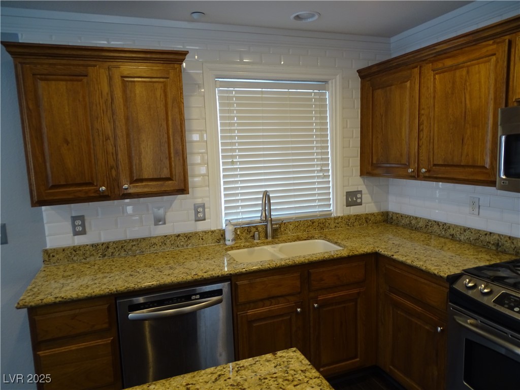8941 Sally Rose Avenue Property Photo 12