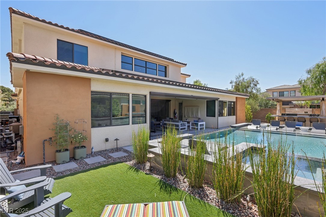 103 San Martino Place Property Photo 45