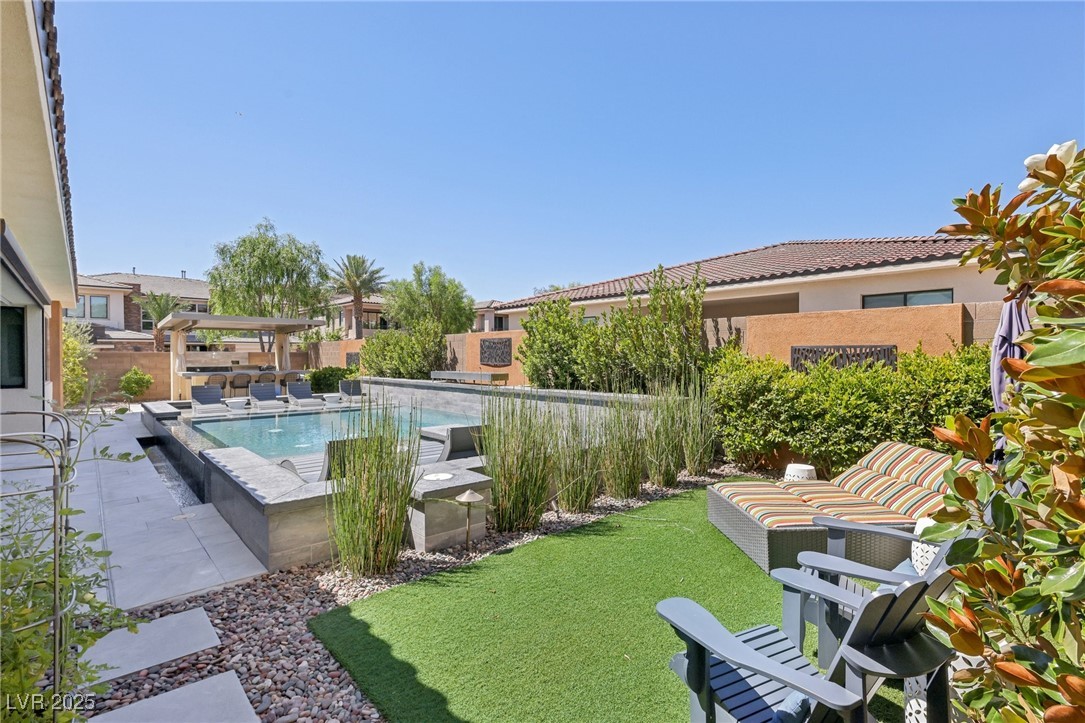 103 San Martino Place Property Photo 46