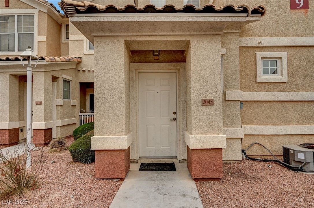 5855 Valley Drive 2045 Property Photo 2