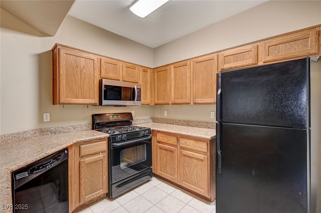 5855 Valley Drive 2045 Property Photo 17