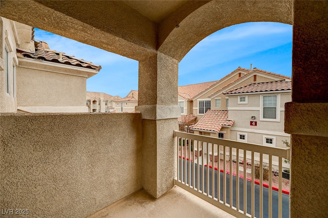 5855 Valley Drive 2045 Property Photo 19