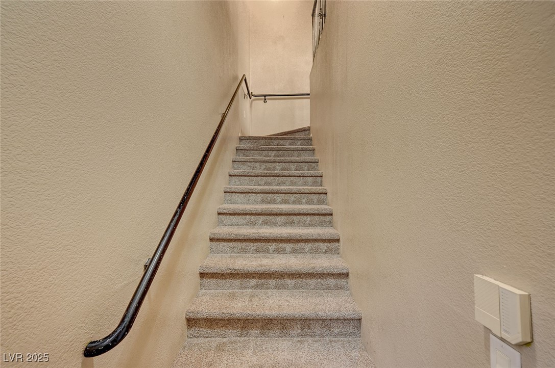 5855 Valley Drive 2045 Property Photo 38