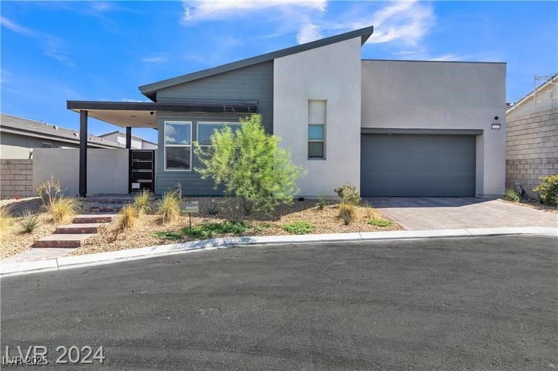 10301 Fairview Ridge Court Property Photo 1