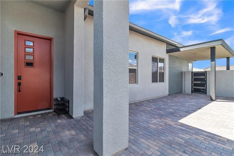 10301 Fairview Ridge Court Property Photo 7