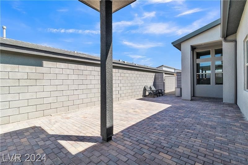 10301 Fairview Ridge Court Property Photo 8