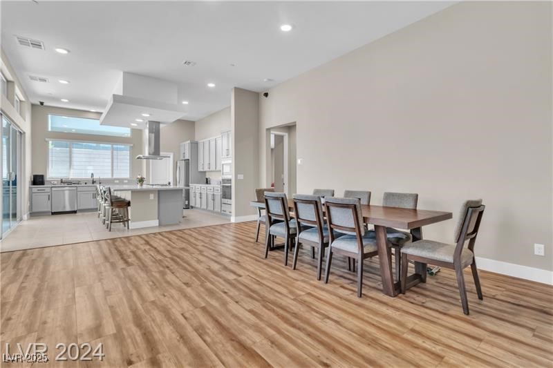 10301 Fairview Ridge Court Property Photo 14