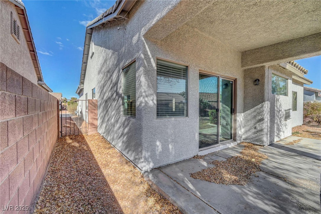 5919 Pavilion Lakes Avenue Property Photo 46