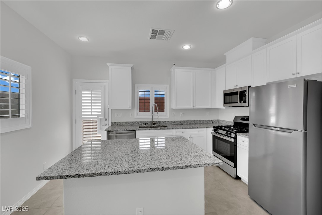 5879 Alcott Grove Court Property Photo 16