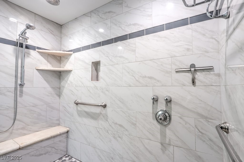 4025 Ridgewood Avenue Property Photo 23
