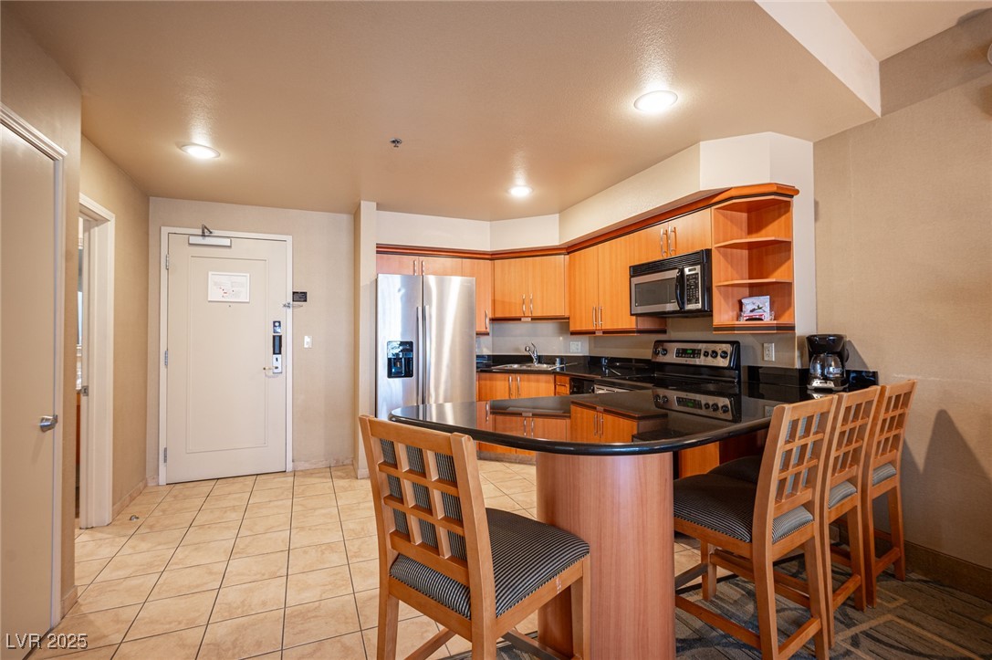 211 East Flamingo Road 414 Property Photo 7