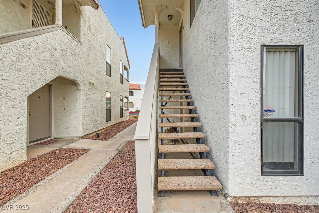 611 Bass Drive C Property Photo 3