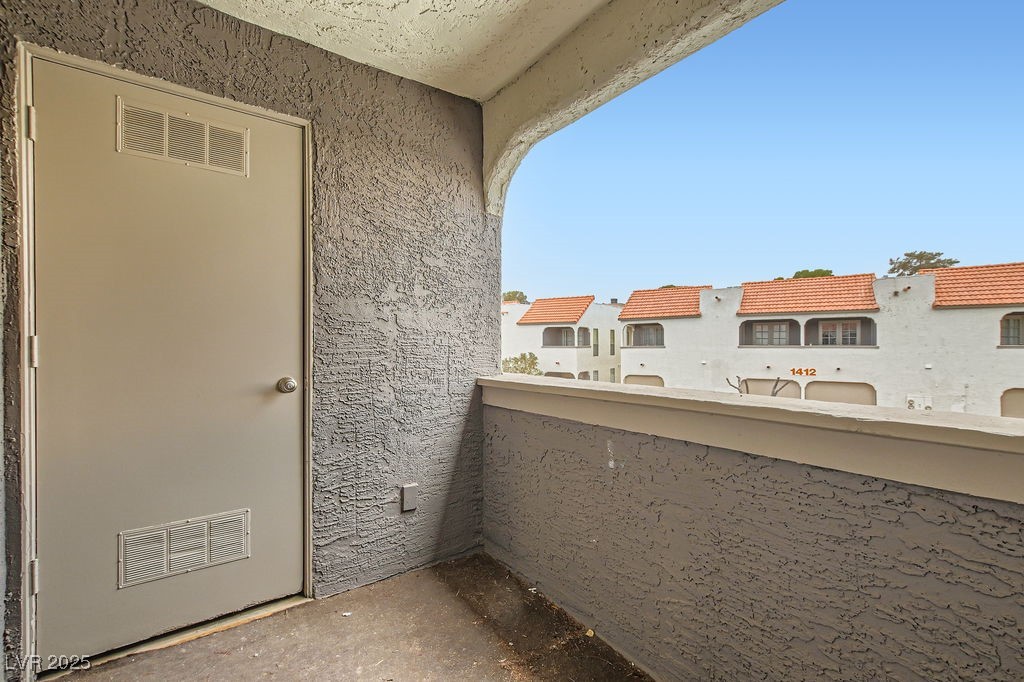 611 Bass Drive C Property Photo 24