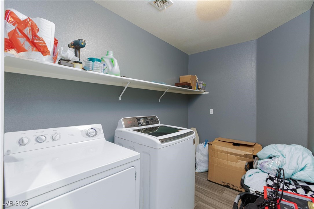 207 Charter Oak Street Property Photo 14