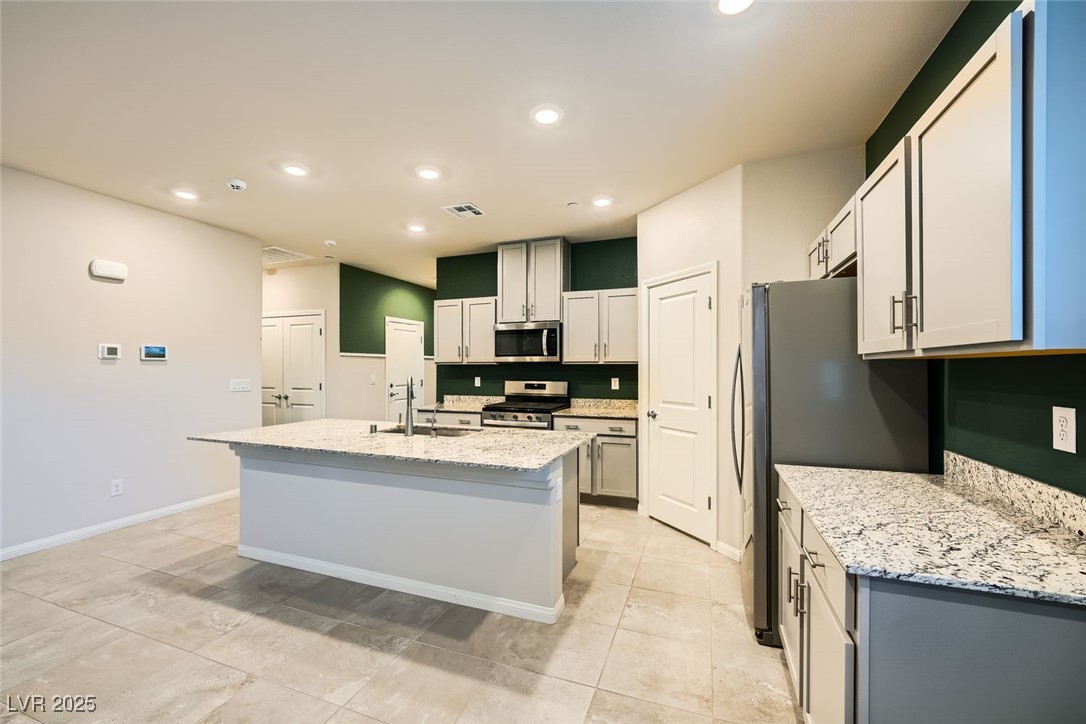 393 Mullen Avenue Property Photo 18