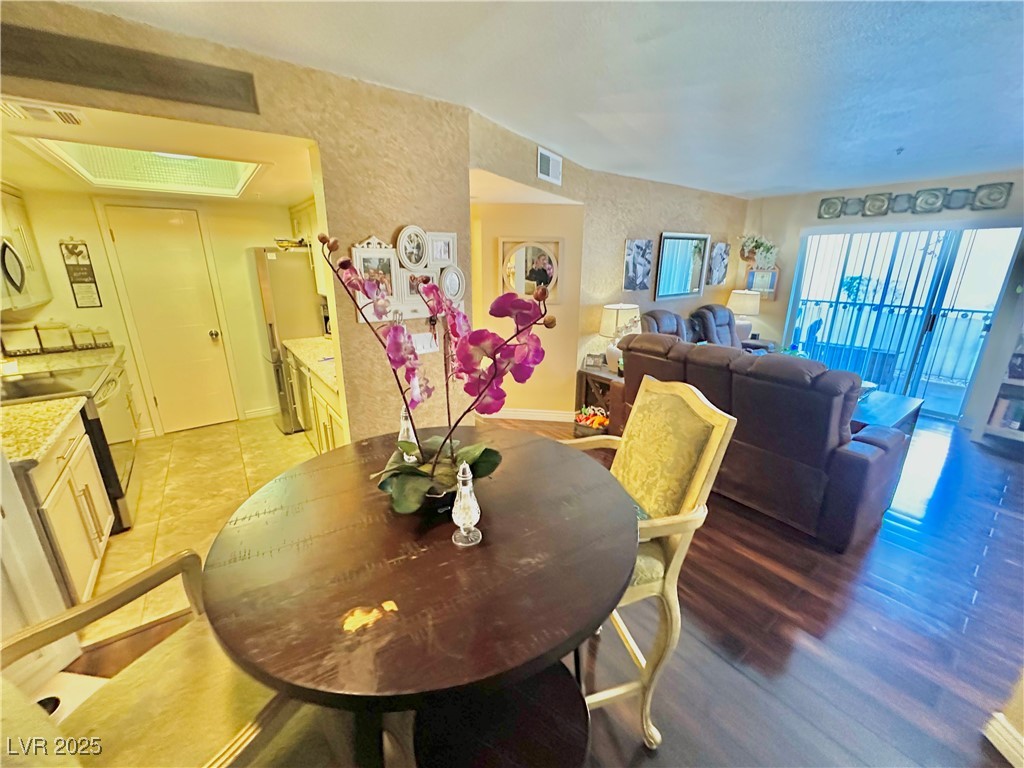 3550 Bay Sands Drive 1070 Property Photo 12
